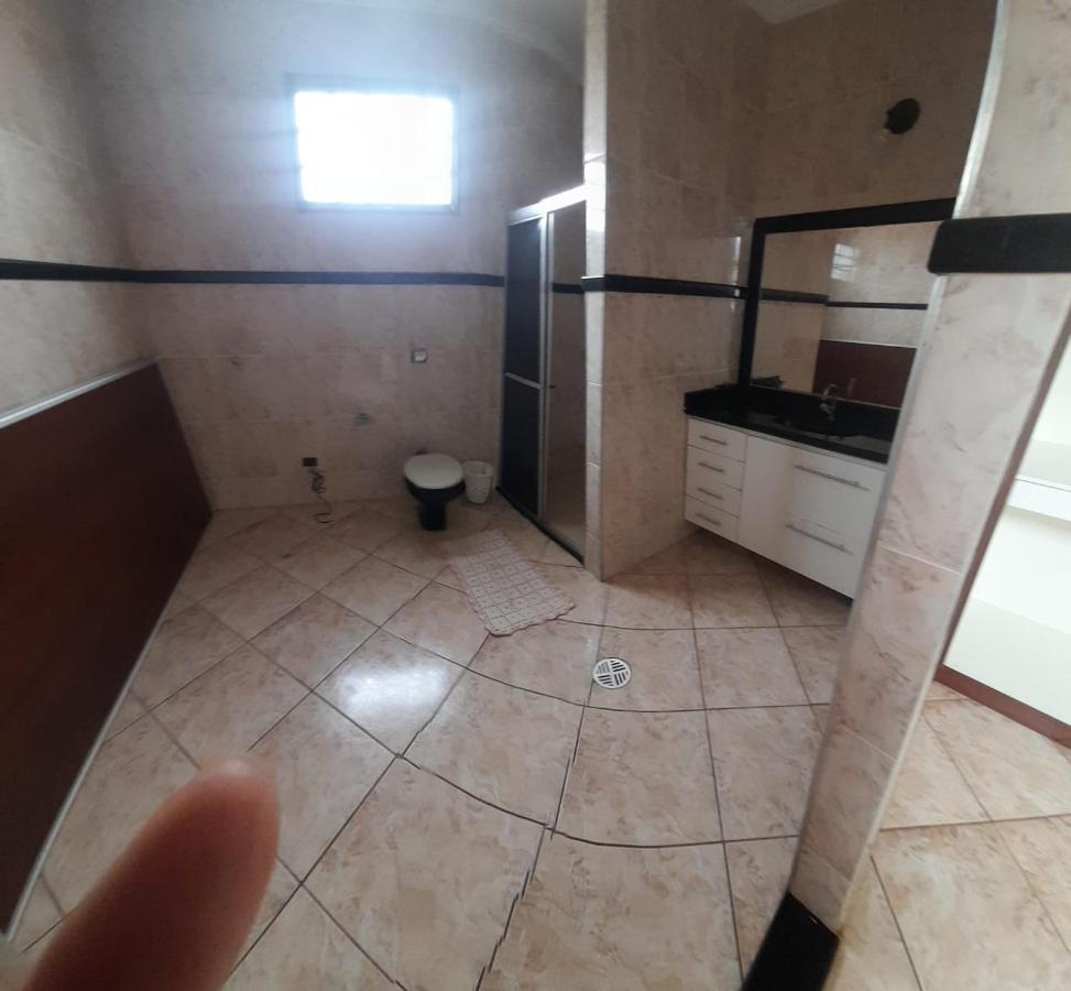 Suites Economy Uberlândia Buitenkant foto