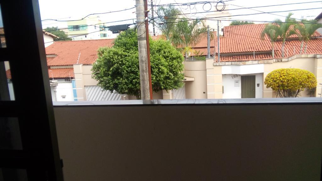 Suites Economy Uberlândia Buitenkant foto